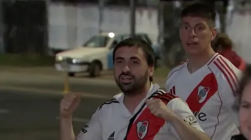 La imagen de un hincha celebrando un gol que no existió