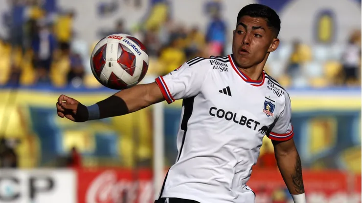Vicente Pizarro le abrió las puertas de Colo Colo nuevamente a Jordhy Thompson