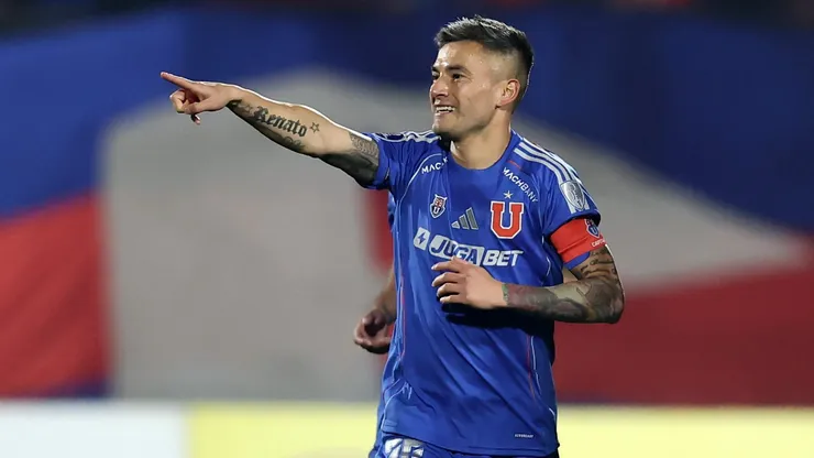 Aránguiz mostró el nuevo tatuaje que se hizo.