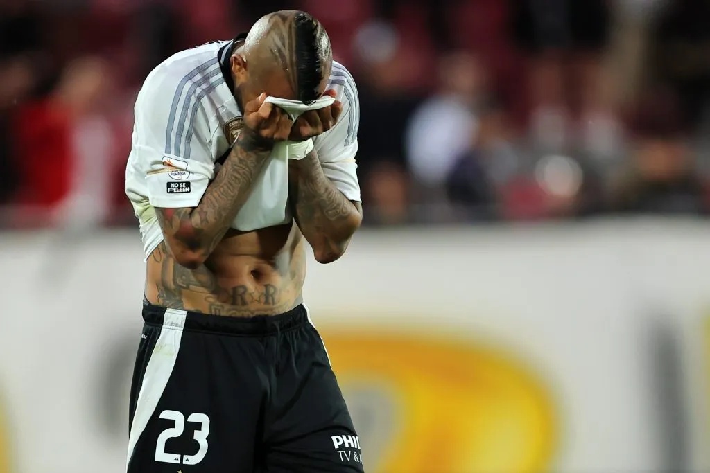 Arturo Vidal se puede perder el próximo partido de Colo Colo. Foto: Photosport.
