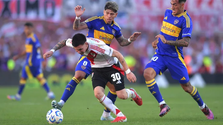 Carlos Palacios será titular en Boca Juniors este domingo
