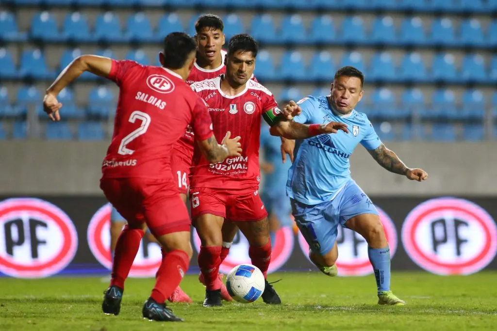 Unión La Calera y Deportes Iquique dan inicio a la fecha 27 de la Liga de Primera. (Foto: Alex Diaz/Photosport)