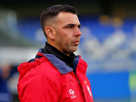 DT que casi se va a tercera avisa que quiere quedarse en Chile