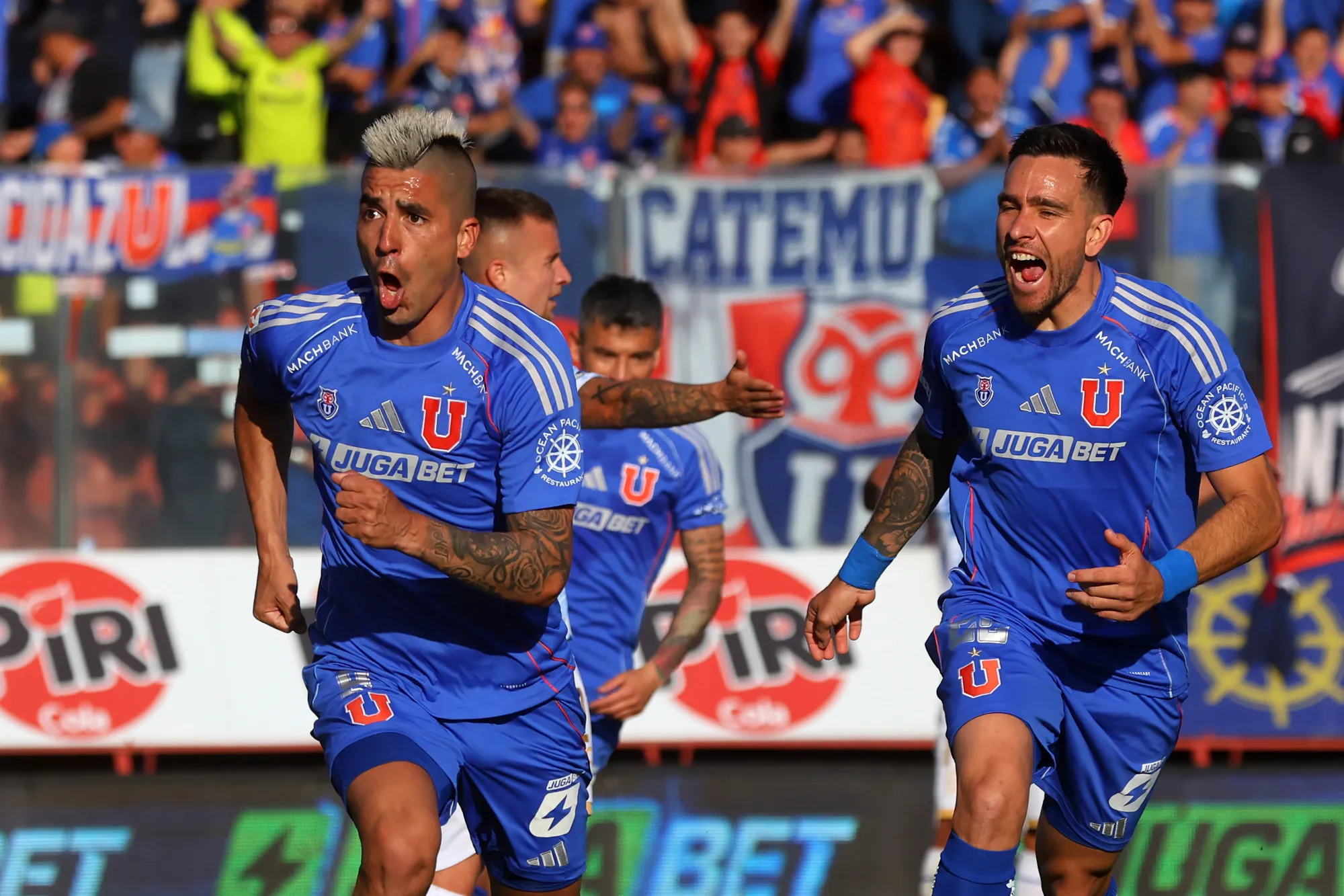 Zaldivia es uno de los jugadores con más carga en Universidad de Chile.