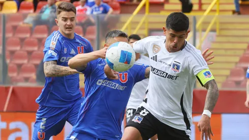 En 2014, Pavez reconoció haber ido por años al estadio a ver a la Universidad de Chile.