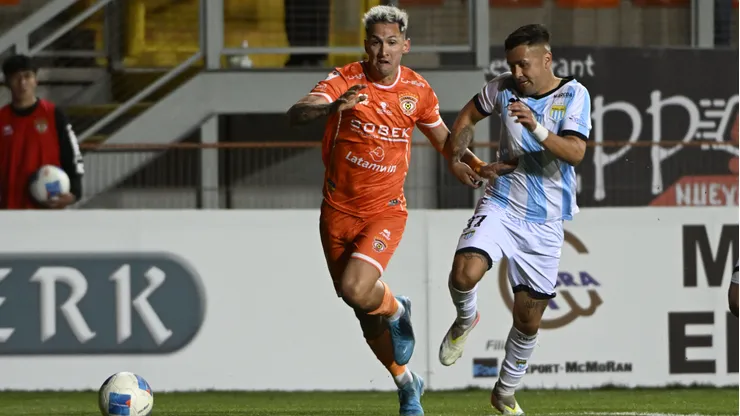 Cobreloa y Magallanes hicieron la misma gestión administrativa.