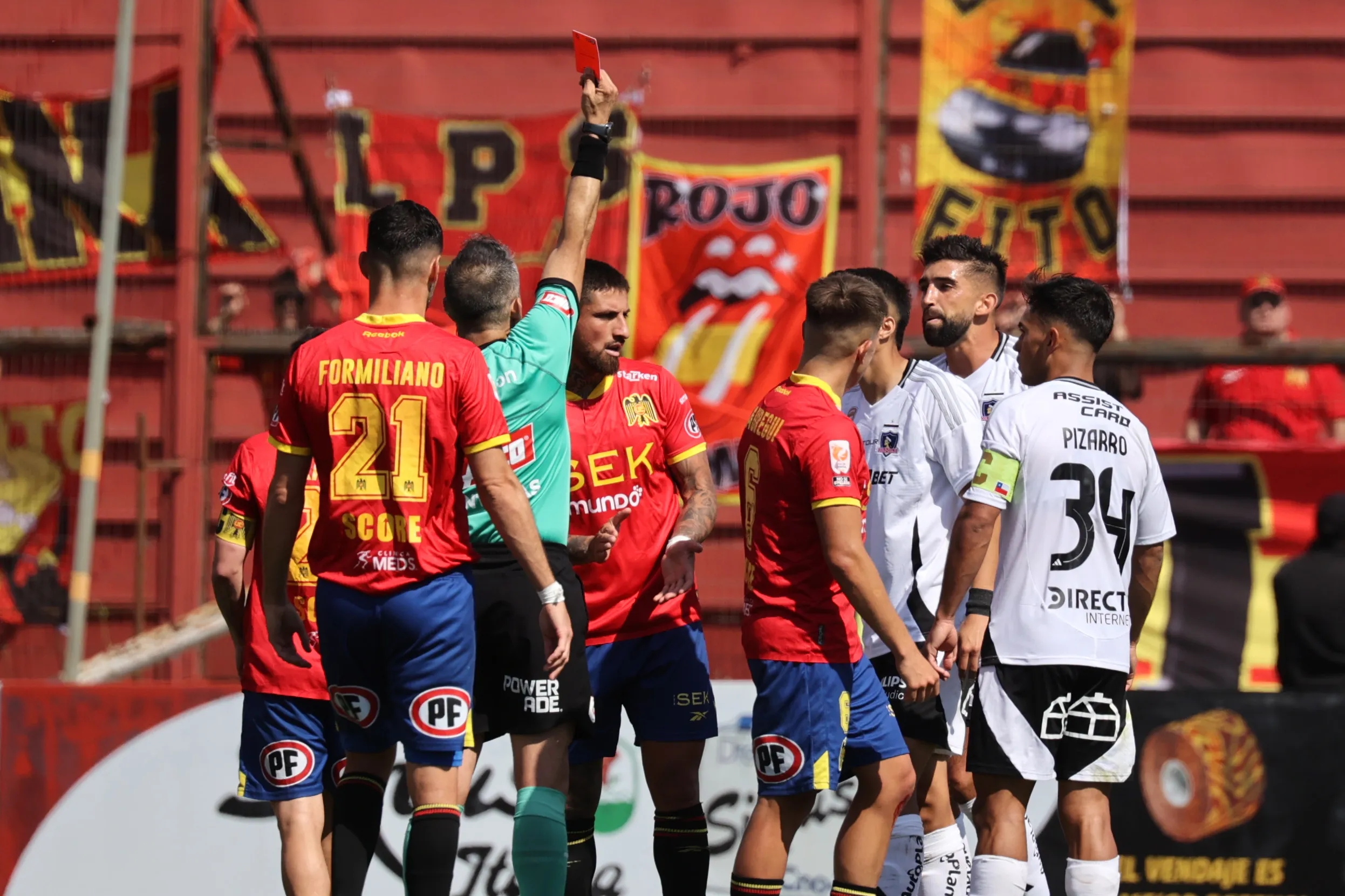 La expulsión que complicó a Colo Colo | Photosport