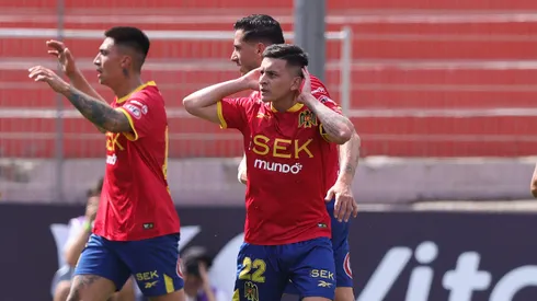 Aránguiz no pierde la fe en Unión Española