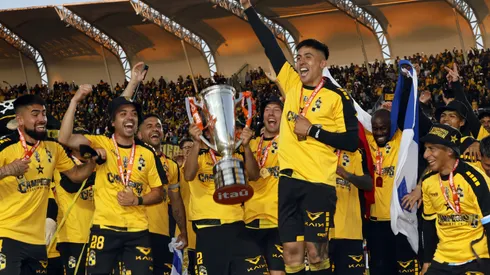 Matías Palavecino habla de su futuro con los Piratas.