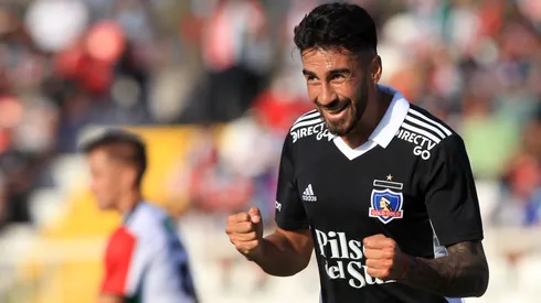 Lucero se aburrió de hacer goles en Colo Colo. Literalmente.