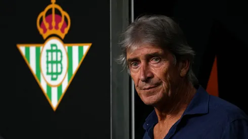 Manuel Pellegrini tiene al Betis esperando por su renovación.
