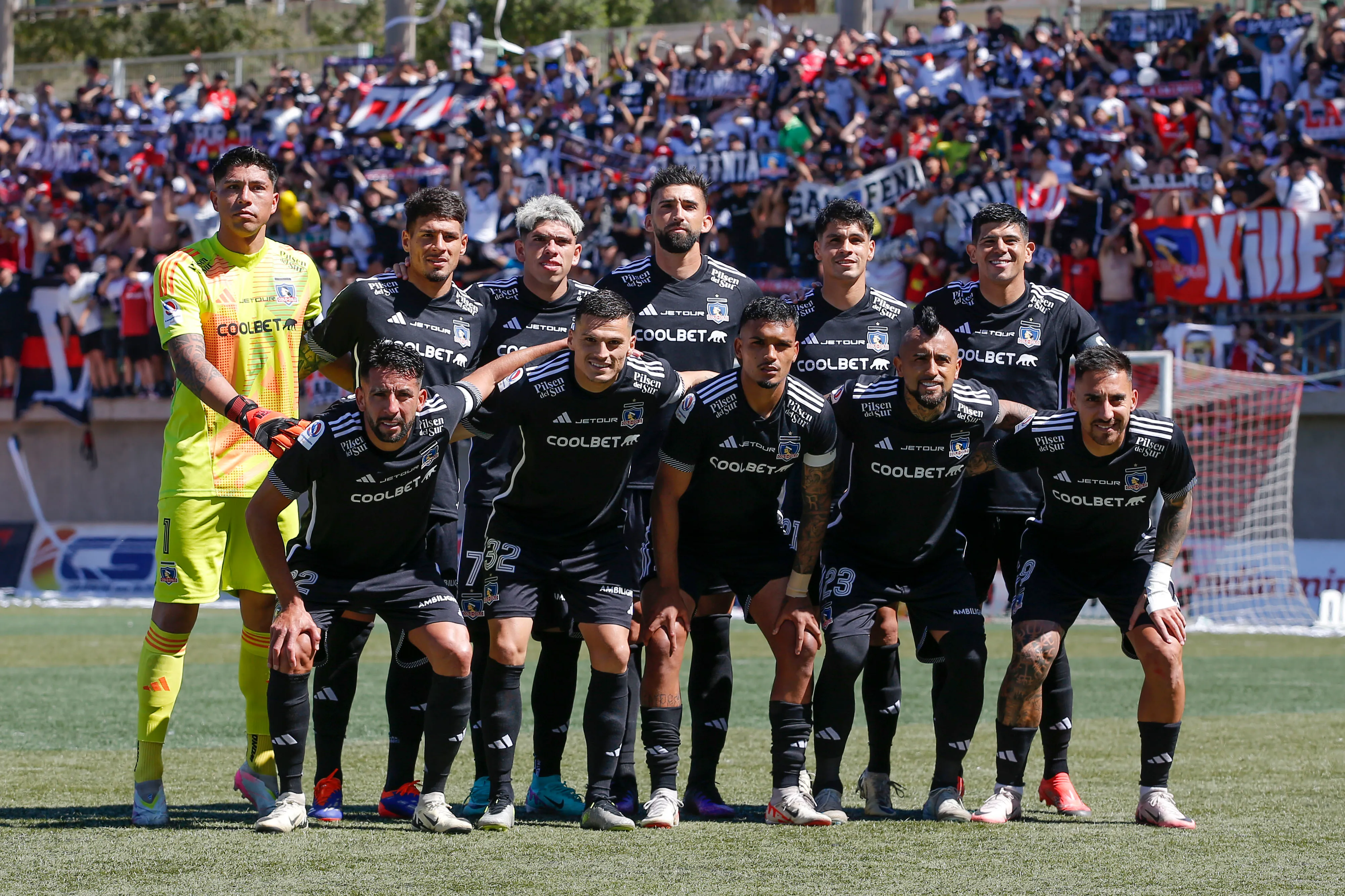 El plantel de Colo Colo que conquistó la estrella 34 y logró el remontazo de 10 puntos sobre la U