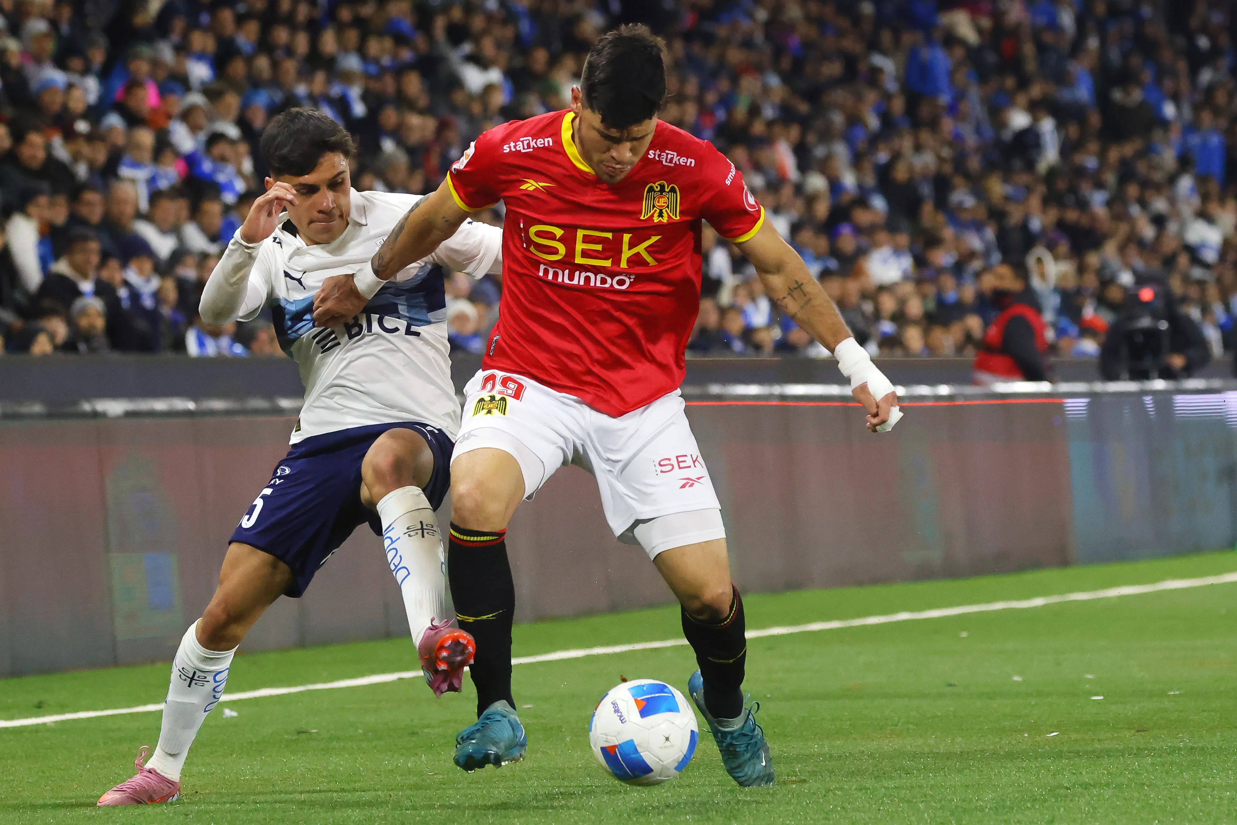 Bianneider Tamayo está a préstamo en Unión Española. Foto: Jonnathan Oyarzun/Photosport