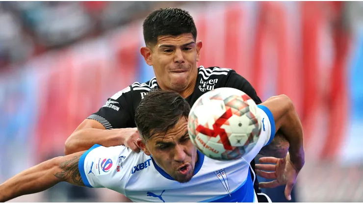 Pavez ha sido muy criticado por sus dichos sobre Colo Colo y Católica.