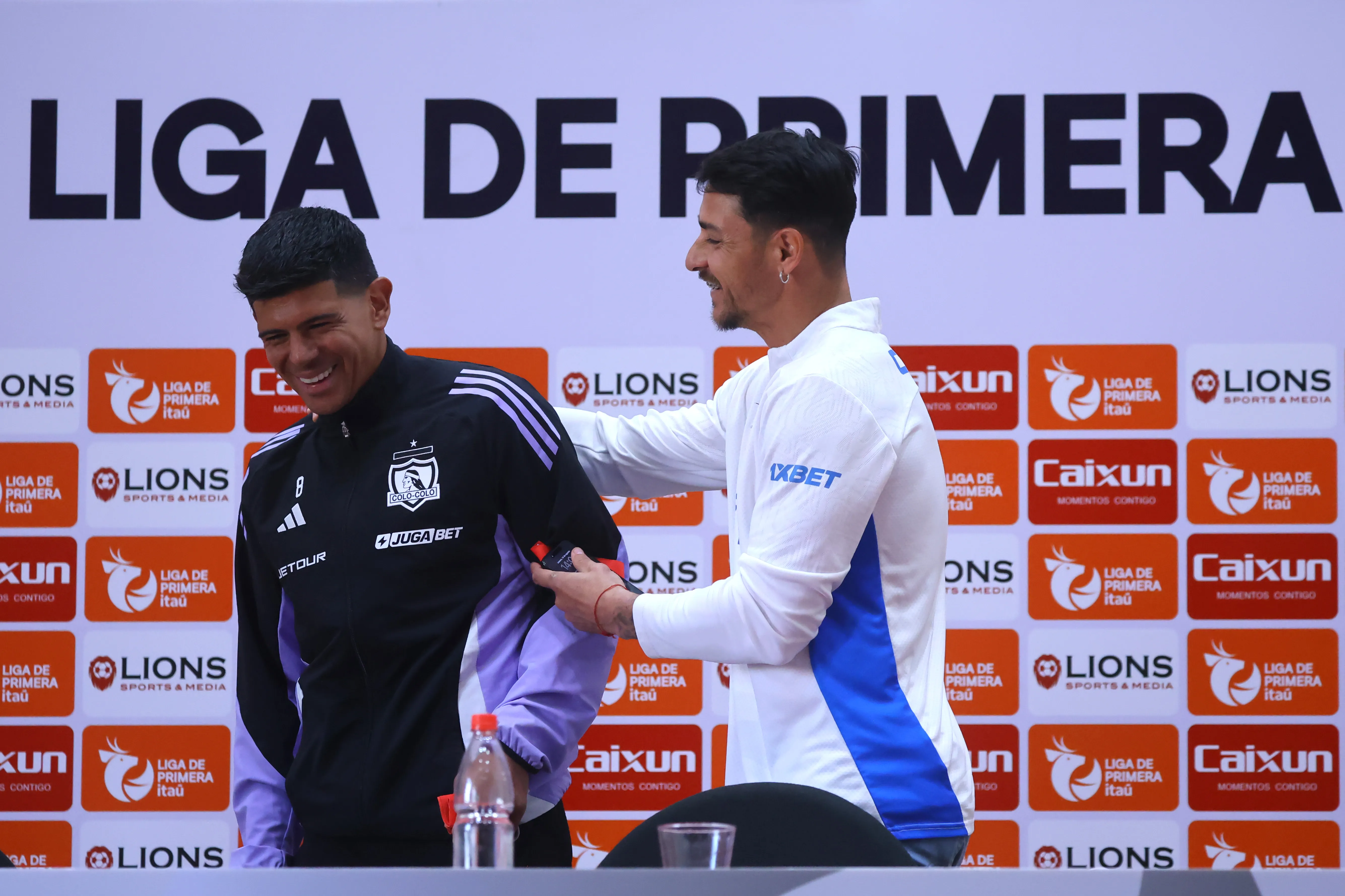 Conferencia de prensa de los capitanes de Colo Colo y Universidad Catolica, previa al Clasico 188 en la sede de la Anfp en Santiago.
14/08/2025
Jonnathan Oyarzun/Photosport

Press conference of the captains of Colo Colo and Universidad Catolica, prior to the match 188 at the ANFP headquarters in Santiago.
14/08/2025
Jonnathan Oyarzun/Photosport