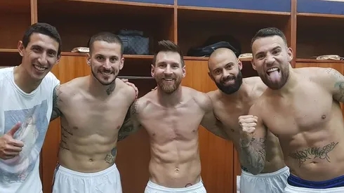 El ex delantero de Boca Jrs no vive su mejor momento y en Chile buscaría volver a los abrazos.