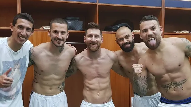 El ex delantero de Boca Jrs no vive su mejor momento y en Chile buscaría volver a los abrazos.