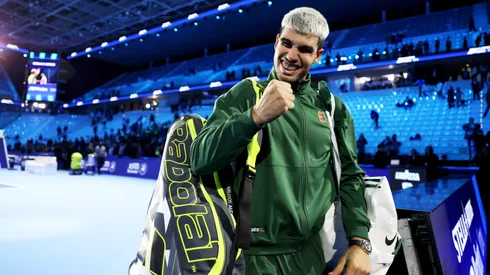 Carlos Alcaraz sigue firme en el ATP Finals.