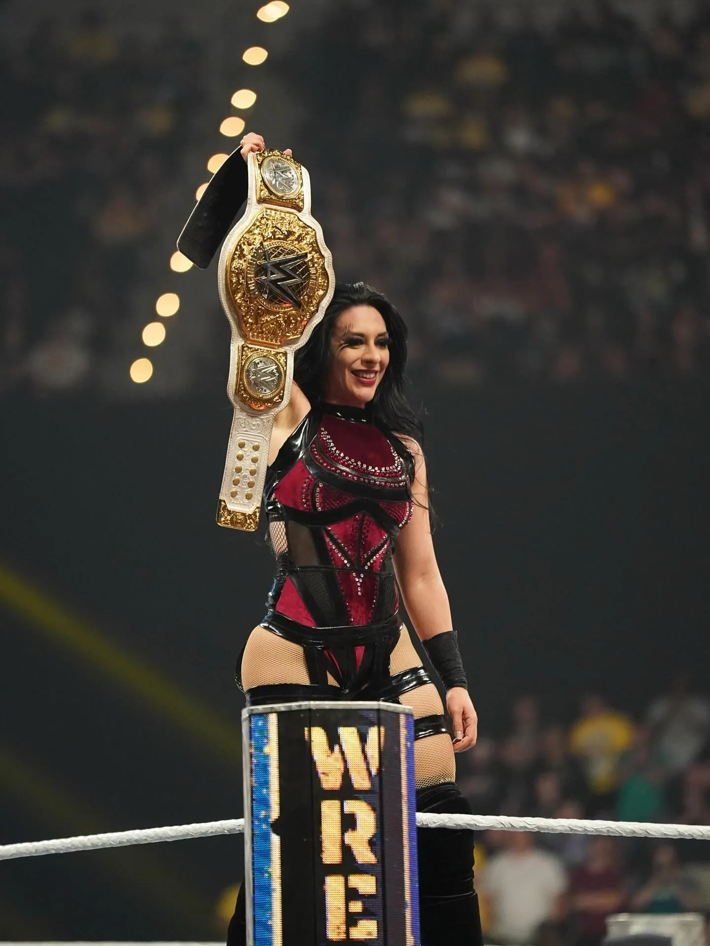Stephanie Vaquer fue elegida como la 5° mejor luchadora del mundo este 2025, según PWI.