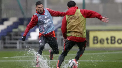 La Roja vivió un entrenamiento bajo la lluvia