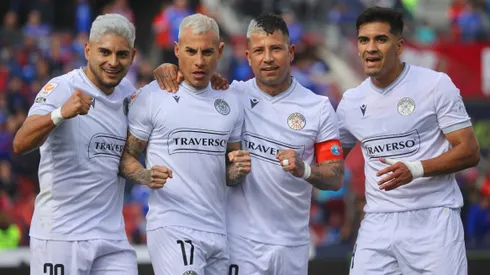 Audax Italiano tiene nuevo entrenador.