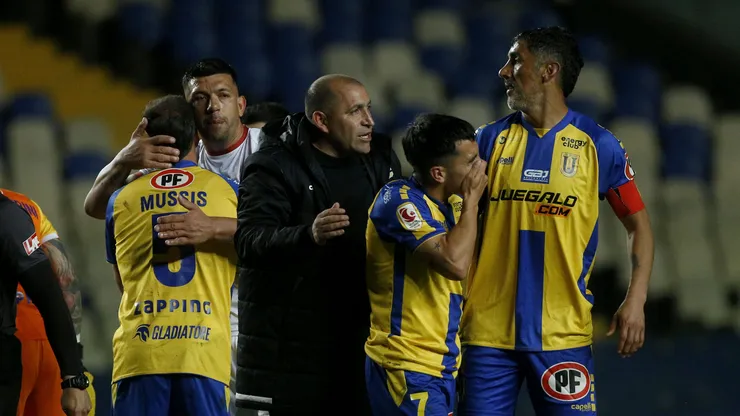 Cristian Muñoz despertó el interés de uno de los rivales del Campanil.