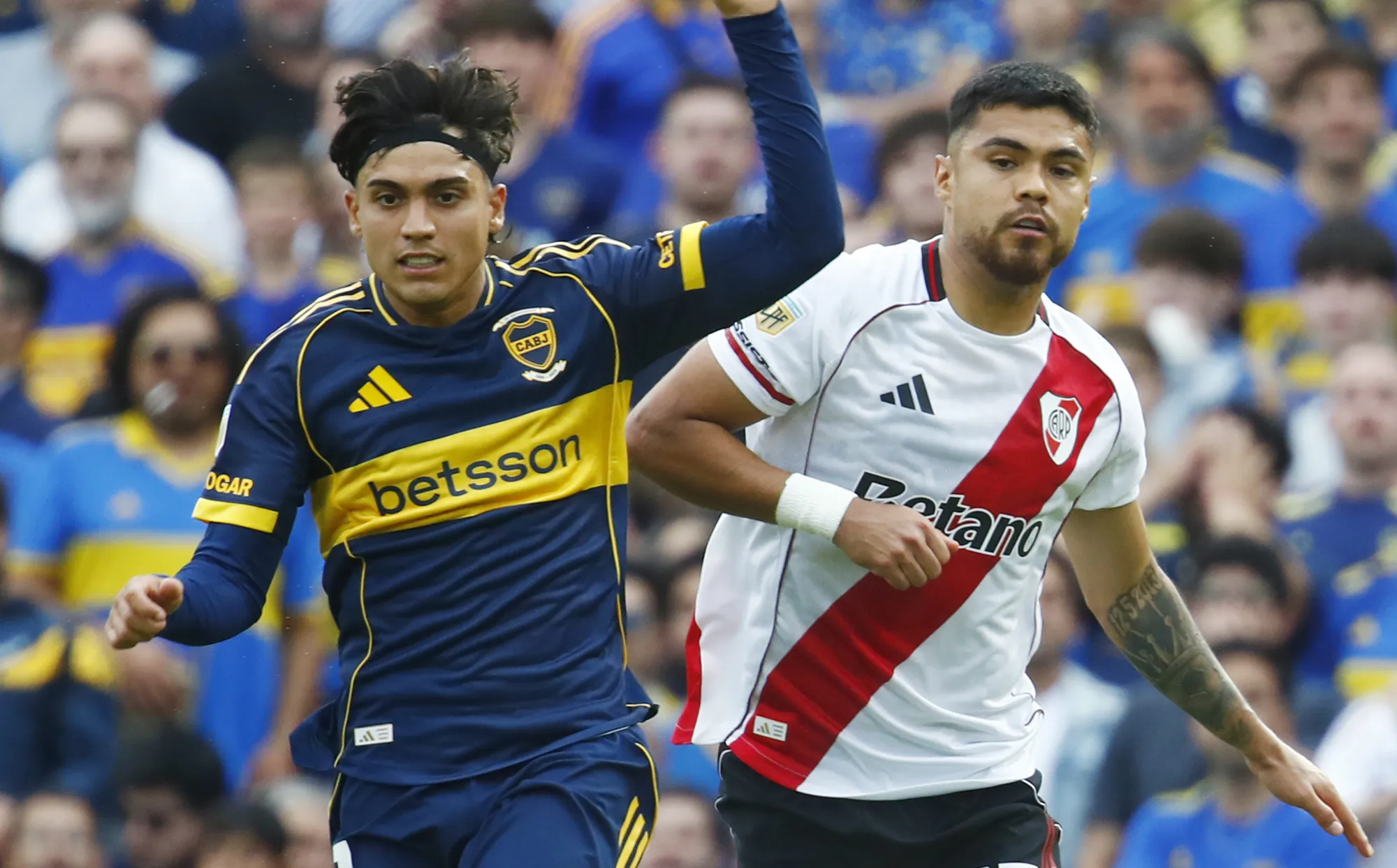 El Boca-River le sigue pegando duro a Paulo Díaz en Argentina.