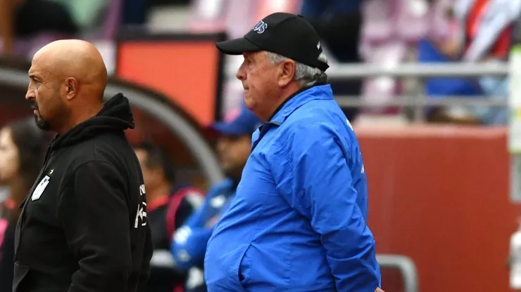 Marcoleta entrena a Antofagasta y espera que logre el ascenso
