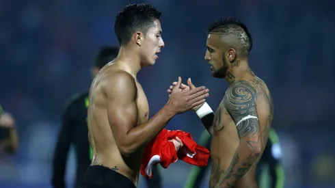 Raúl Jiménez le anotó dos goles a Chile en la Copa América 2015.