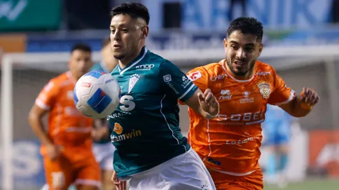 Santiago Wanderers y Cobreloa se enfrentan en los cuartos de final de la Liguilla de Ascenso.