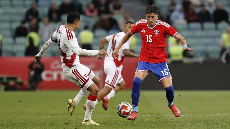 Matías Sepúlveda entró en el segundo tiempo de la Roja vs Perú.