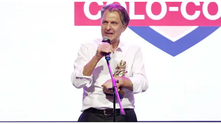 Aníbal Mosa fue premiado por Colo Colo de Todos los Tiempos