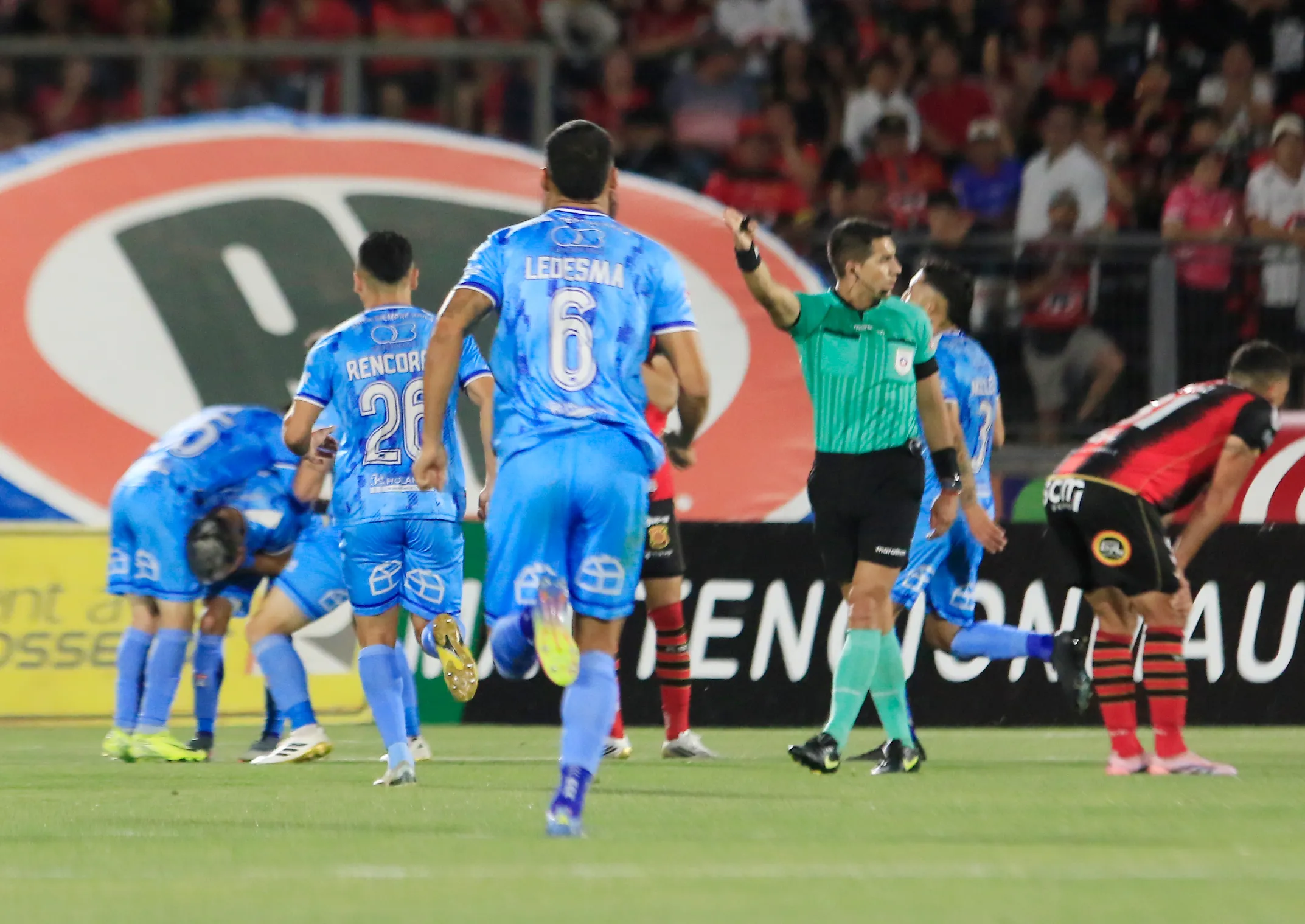 San Marcos de Arica tuvo dos razones para celebrar en Talca. (Jose Robles/Photosport).