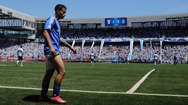 Lucas Assadi se lesionó en el Clásico Universitario.