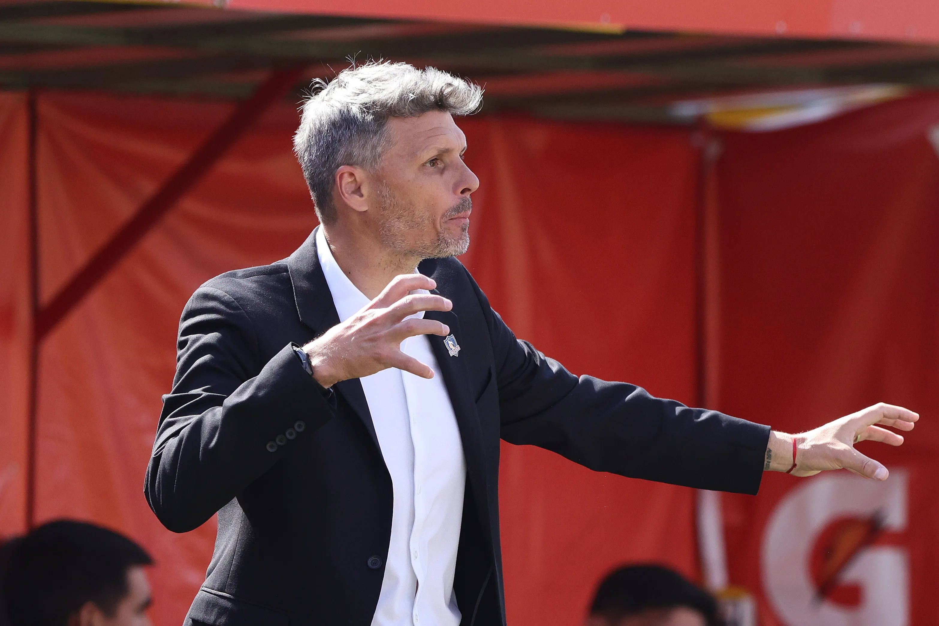 Futbol, Union Espanola vs Colo Colo
Fecha 27, Liga de primera 2025.
El entrenador de Colo Colo Fernando Ortiz es fotografiado durante un partido de primera division contra Union Espanola disputado en el estadio Santa Laura en Santiago, Chile. 
08/11/2025
Felipe Zanca/Photosport

Football, Union Espanola vs Colo Colo
27th turn, 2025 First division league.
Colo ColoÕs head coach Fernando Ortiz is pictured during a first division match against Union Espanola at the Santa Laura stadium in Santiago, Chile.
08/11/2025
Felipe Zanca/Photosport