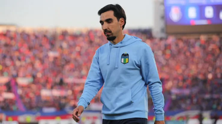 Francisco Meneghini aún recuerda a la hinchada de O'Higgins cantar en el Nacional pese a la paliza que propinó la U.
