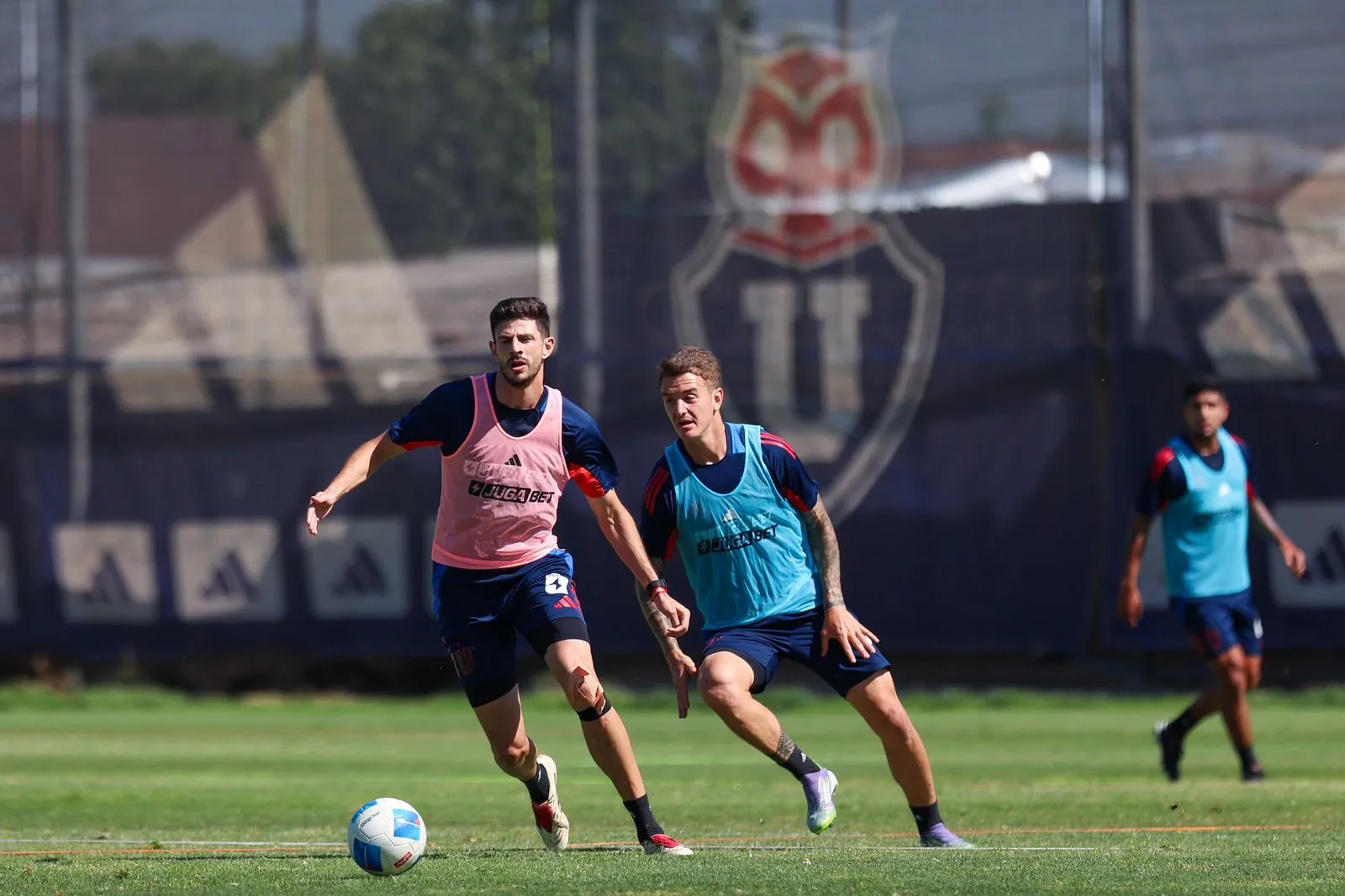 La U probará a los seleccionados nacionales en la formación titular. Foto: U de Chile.
