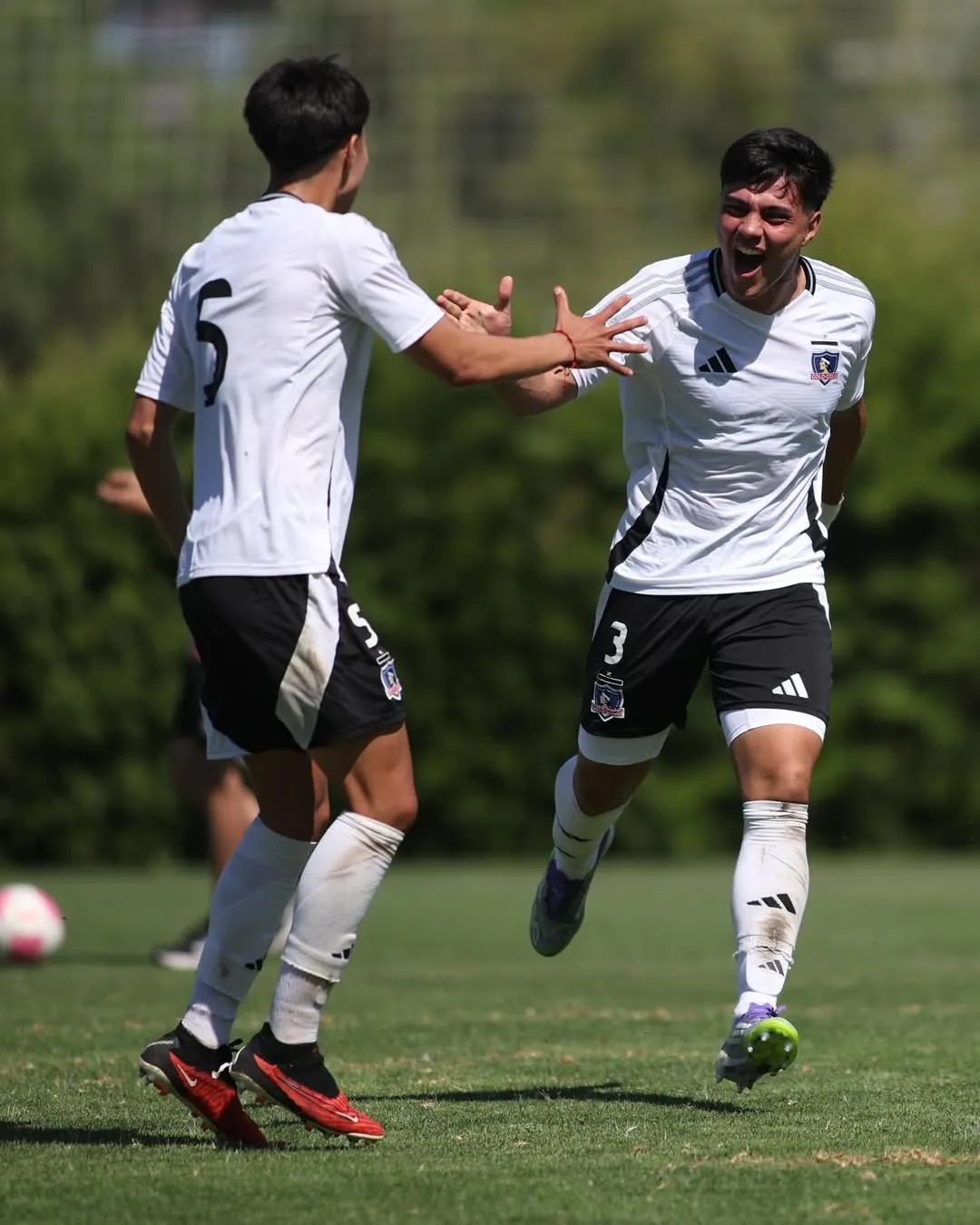 Bruno Torres marcó en el triunfo por 2-0 de Colo Colo sobre la U