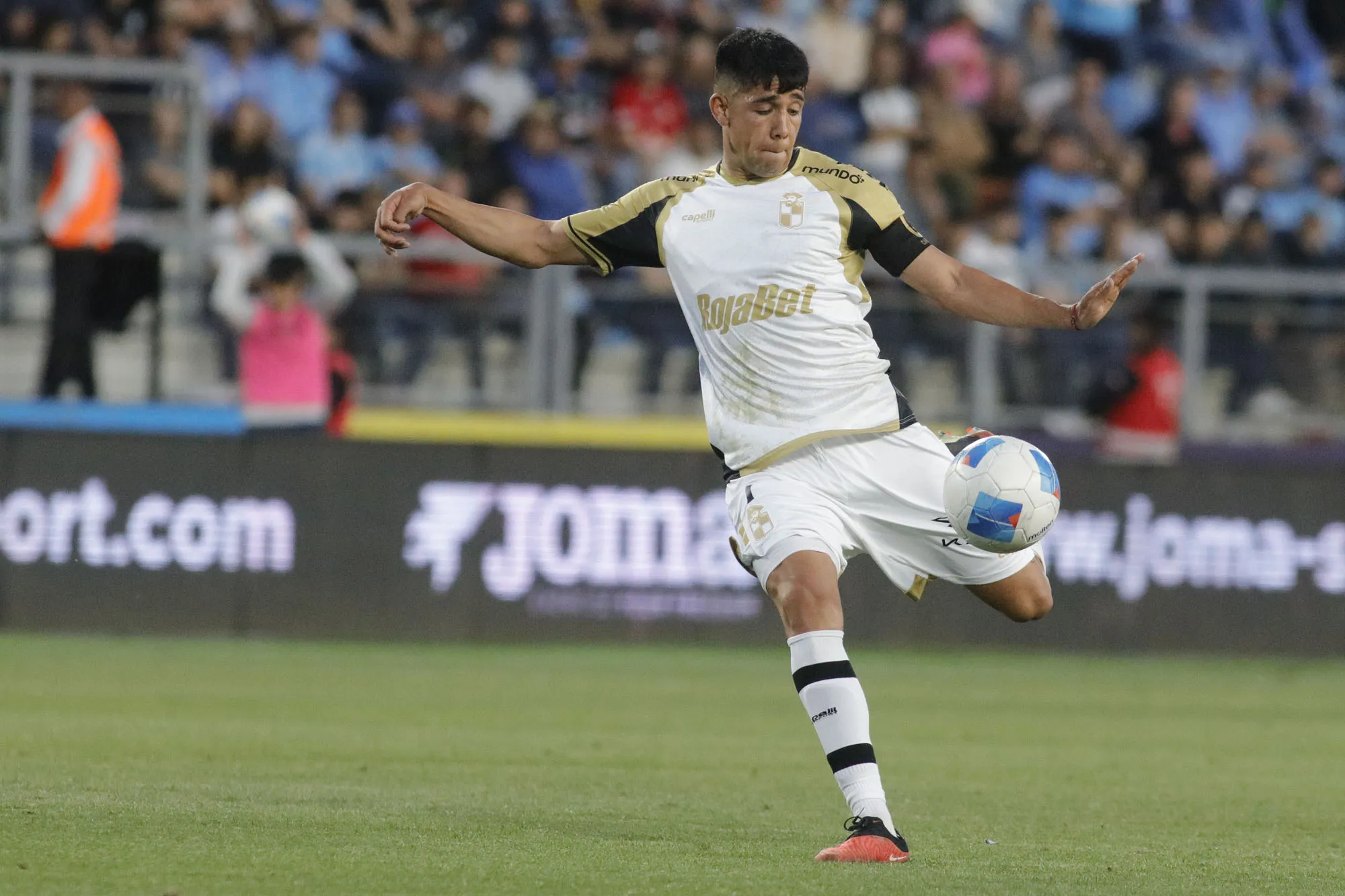 Galani, capitán del Coquimbo campeón, aún no sabe dónde jugará el 2026.