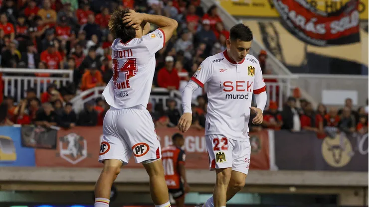 Unión Española sigue en zona de descenso.