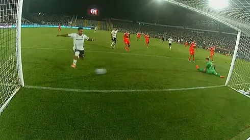 El increíble gol que se perdió Bolados en Colo Colo.