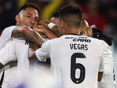 El tierno gesto de Correa con Salomón tras su triste gol por Colo Colo