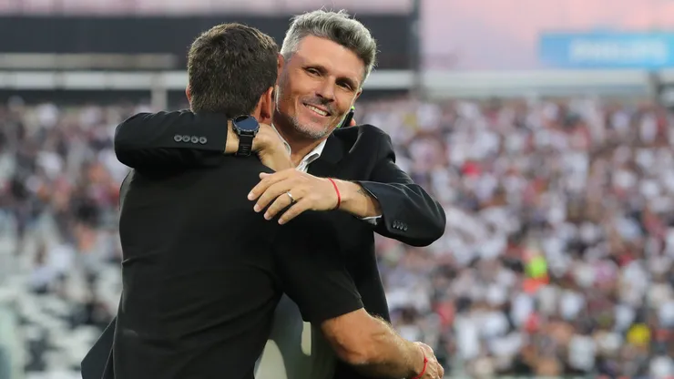 Fernando Ortiz recibe elogios por sus decisiones.