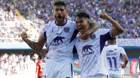 Joaquín Larrivey anotó tres goles en los cuartos de final de la Liguilla de Ascenso de la Primera B 2025.