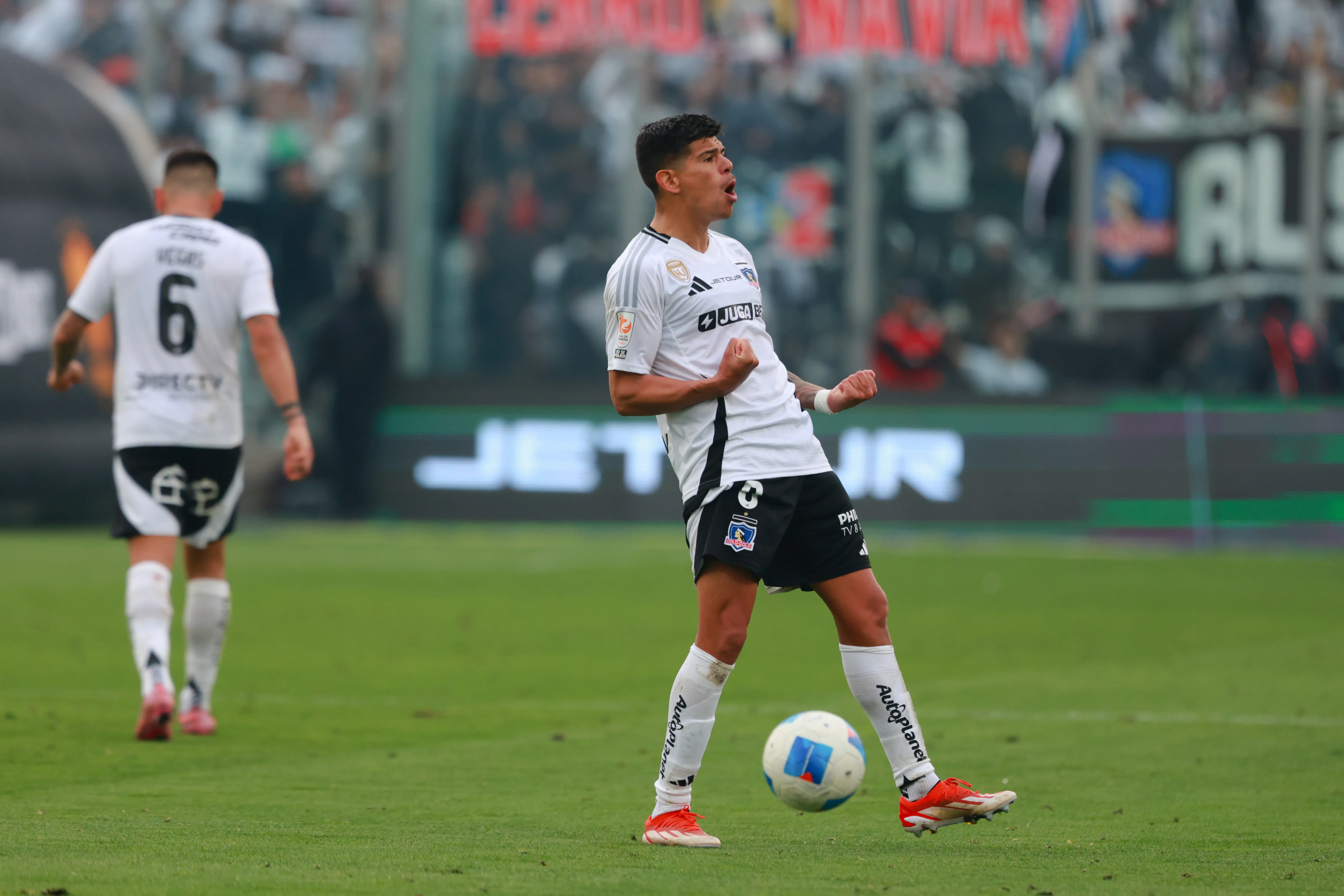 Esteban Pavez en Colo Colo. Foto: Javier Vergara/Photosport