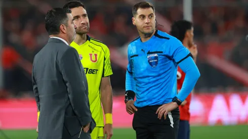 La U seguirá pagando castigo por el duelo ante Independiente.