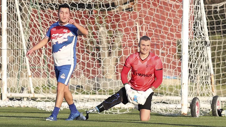 Cristóbal Campos ha jugado partidos amistosos.