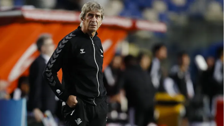 Manuel Pellegrini aún no decide su futuro.