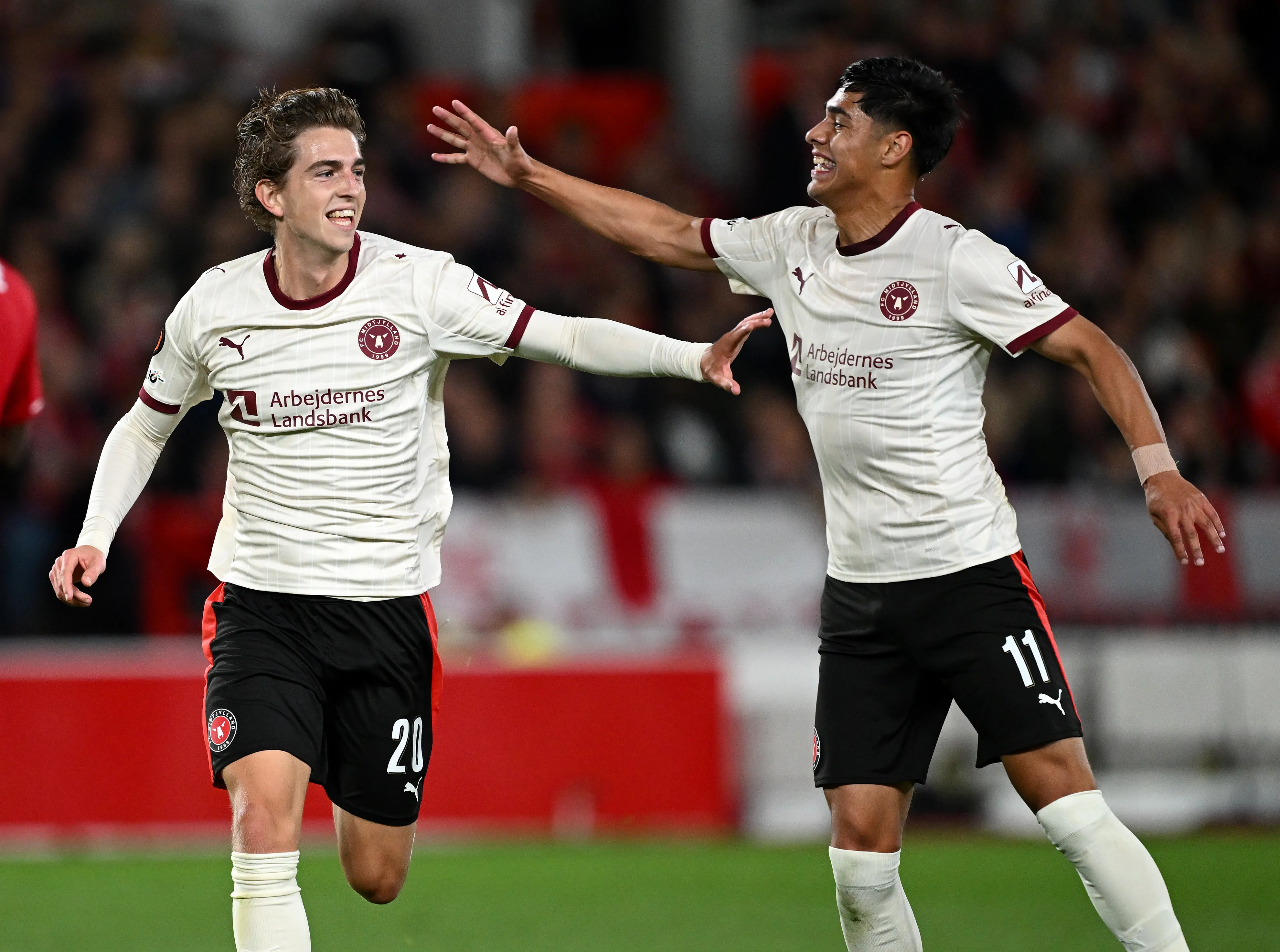 4 triunfos en igual número de partidos acumula el FC Midtjylland en Europa League esta temporada. (Foto: Gareth Copley/Getty Images)