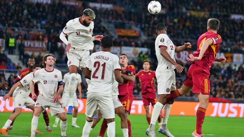 Midtjylland de Darío Osorio no pudo mantener su invicto ante la Roma.